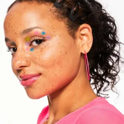 Essence Baby Got Holo Glow Highlighter Stick< Blush