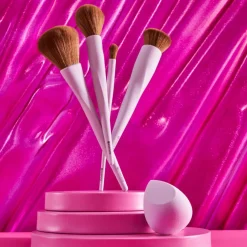 Essence Blush & Highlighter Brush< Blush- & Bronzerbørster