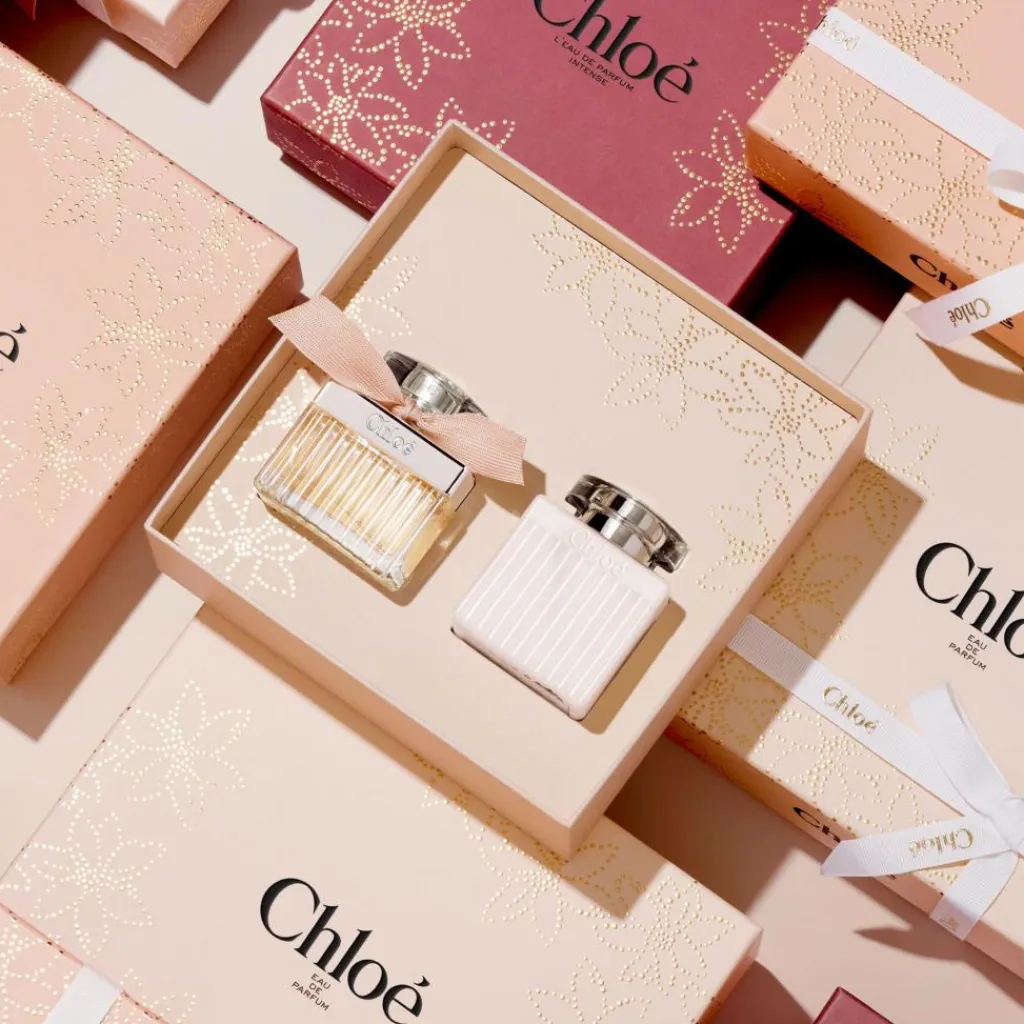 Chloé Eau de Parfum + Body Lotion Gaveæske< Gaveæsker|Gaveæsker