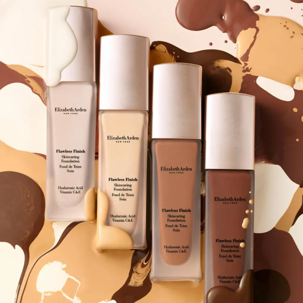 Elizabeth Arden Foundation<Flawless Finish Skincaring Foundation