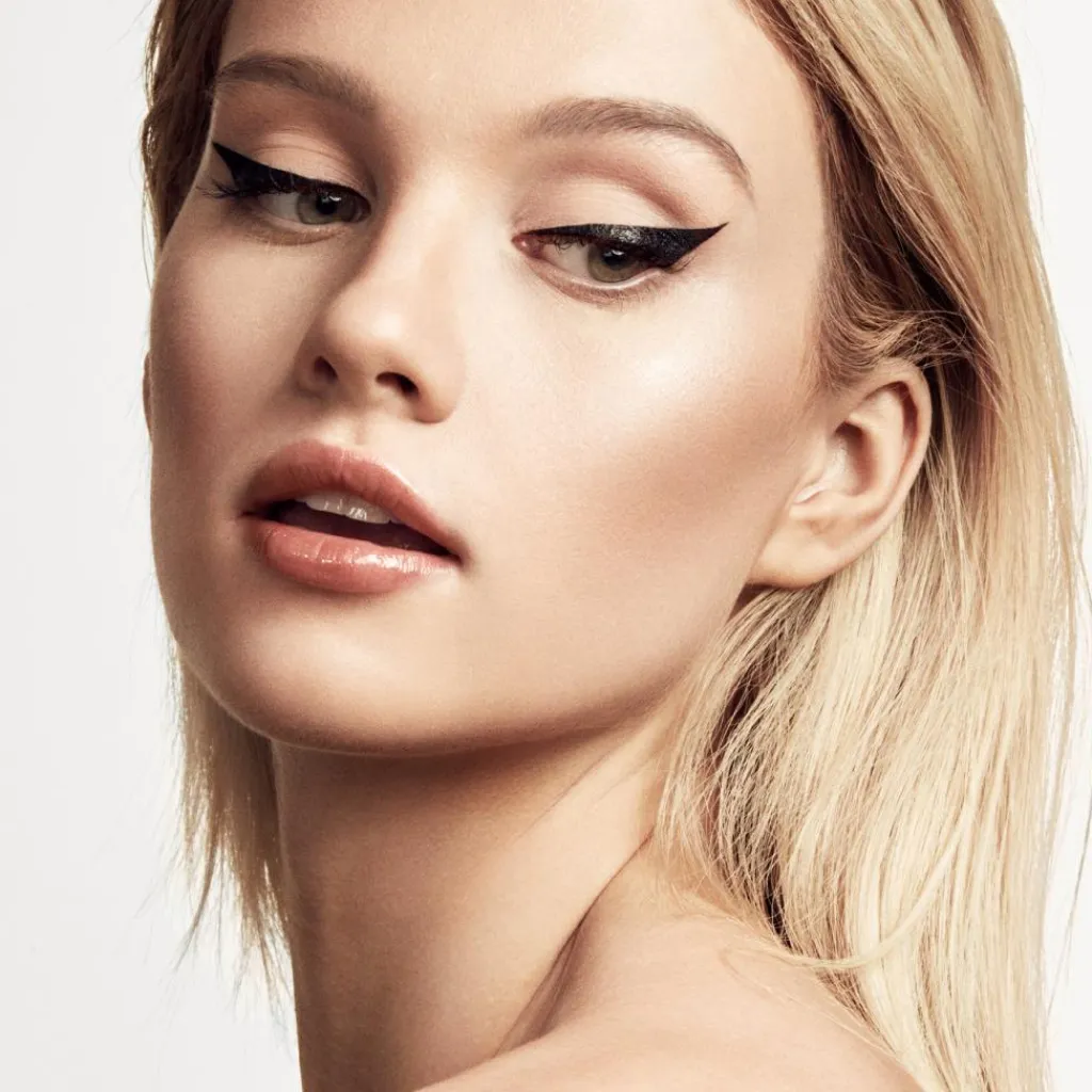 Fenty Beauty Eyeliner<Flyliner Longwear Liquid Eyeliner