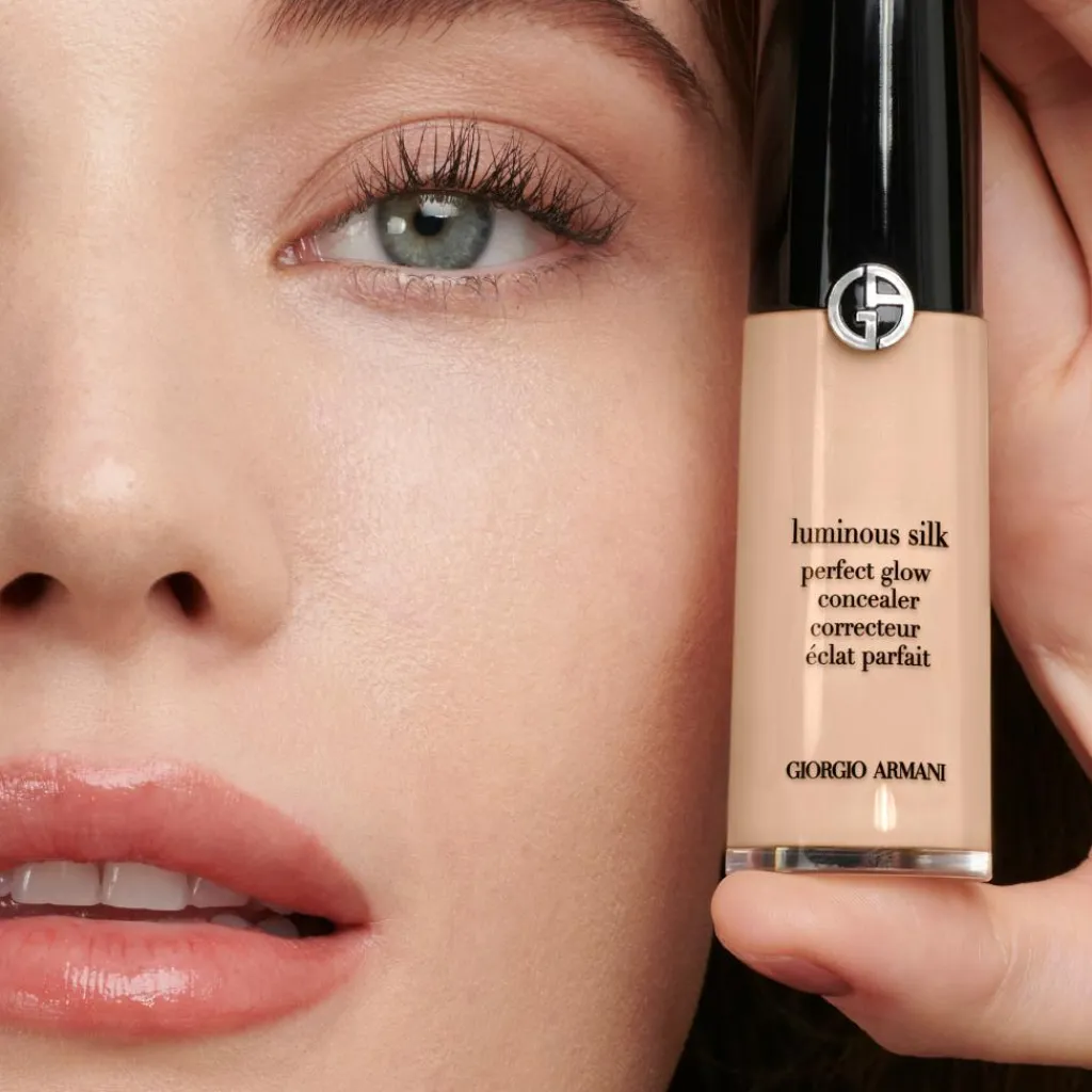 Armani Concealer|Foundation<Luminous Silk Concealer