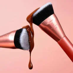 Real Techniques Contourbørster>Shapeshifter Snatch + Sculpt Contour brush