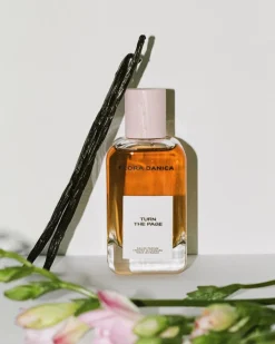 Flora Danica Eau De Parfum|Til Hende>Turn The Page Eau de Parfum
